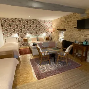  Bed & Breakfast D'hotes Les 3 Cochons D'olt France