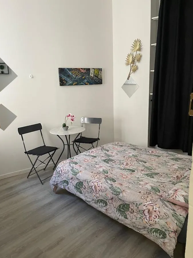 Meubles Inice Aparthotel Nice