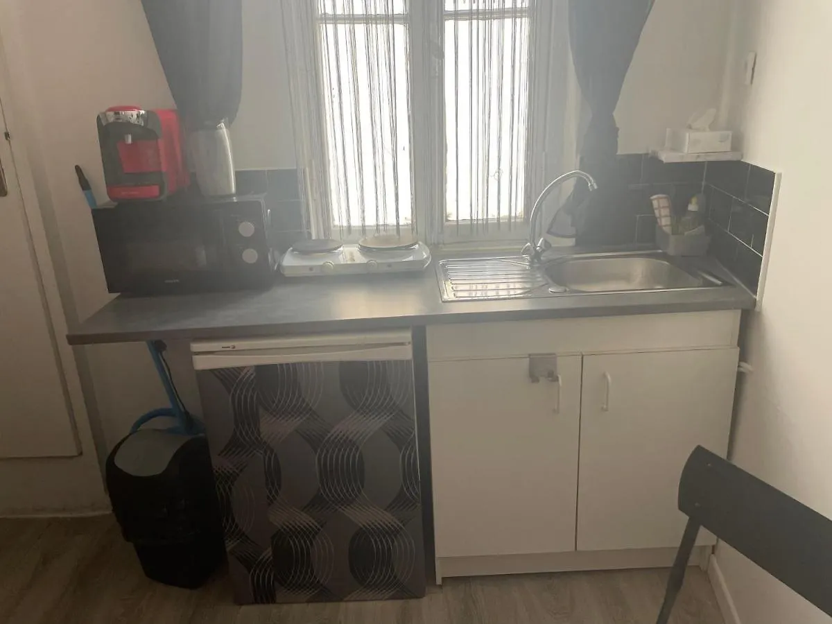 Aparthotel Meubles Inice